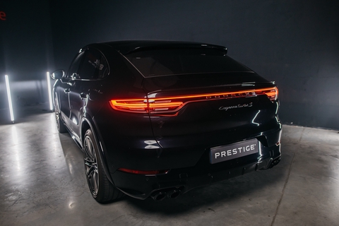 Porsche Cayenne Coupé Turbo S E-Hybrid (2022)