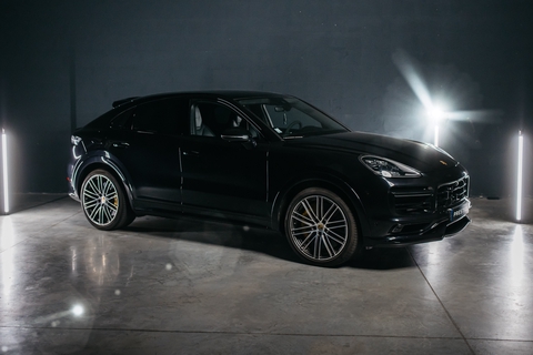 Porsche Cayenne Coupé Turbo S E-Hybrid (2022)