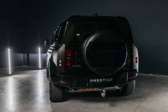 Range Rover Defender P400 (2020)