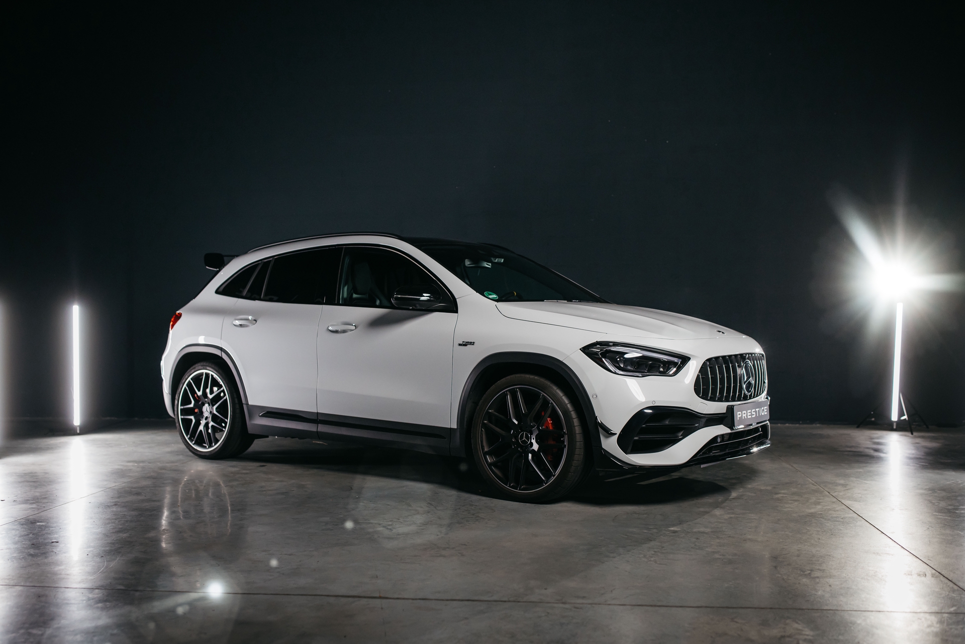 Mercedes Benz GLA 45s AMG (2022)