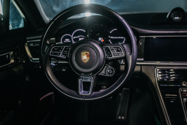 Porsche Panamera Turbo (2019)