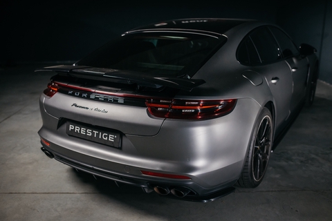 Porsche Panamera Turbo (2019)