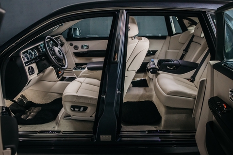 Rolls Royce Phantom 8 (2022)