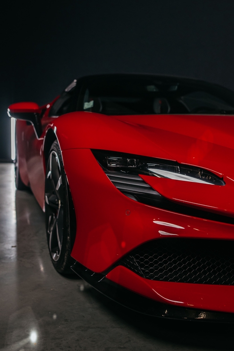 Ferrari SF90 Stradale (2021)