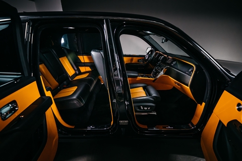 Rolls Royce Cullinan Mansory (2021)