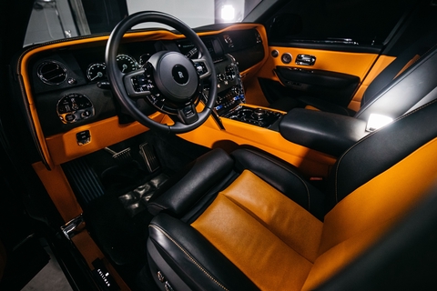 Rolls Royce Cullinan Mansory (2021)