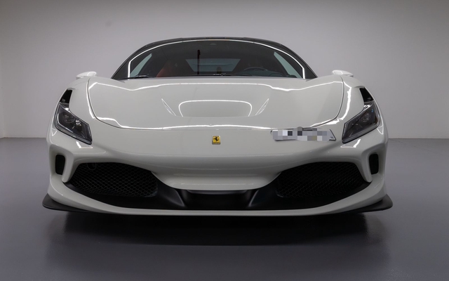 Ferrari F8 Tributo (2021)