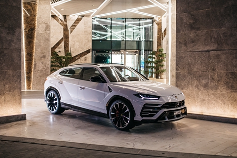 Lamborghini Urus (2021)